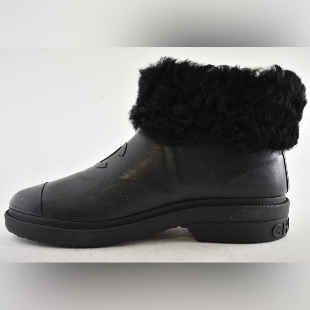 Chanel 24K Black Sheep Shearling Fur Rubber CC Low Top Short Ankle Rain Boots 42 - Picture 12 of 16